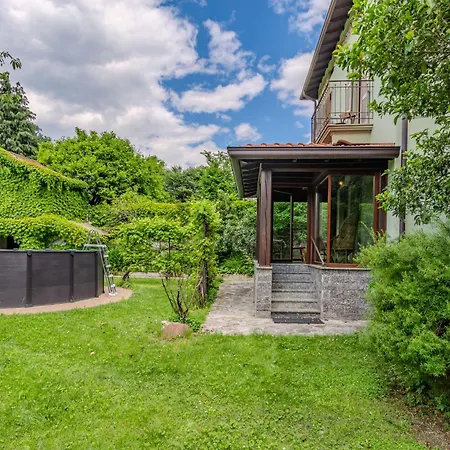 בית נופש La Rina By Interhome *