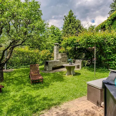 La Rina By Interhome בית נופש דרביו